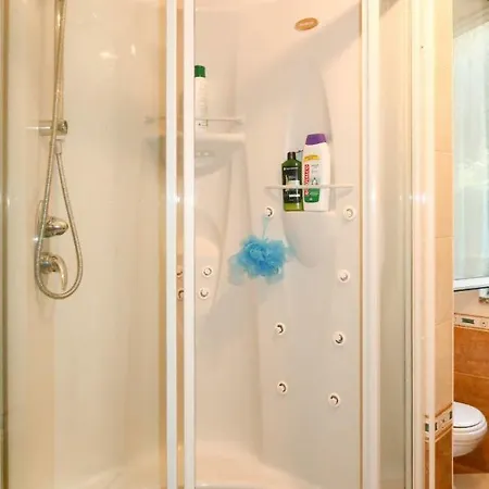 Zita 300s Apartment Pornassio